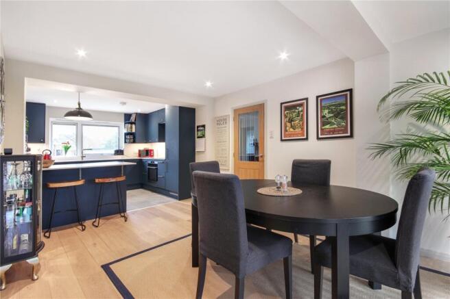 Kitchen/Dining