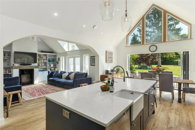 Kitchen/Dining