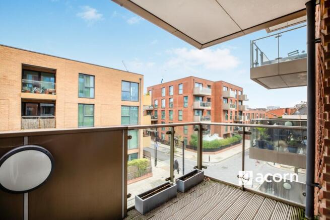 4079f37d-babf-f01...