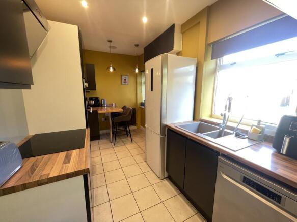 BREAKFAST KITCHEN