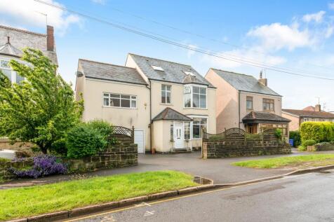 Ringinglow Road, Sheffield, S11