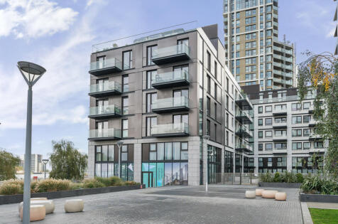 Waterman Gardens, 3 Tidemill Square, Lower Riverside, Greenwich Peninsula, SE10