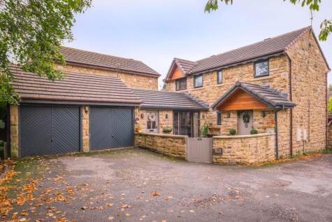 Bishops Way, Meltham