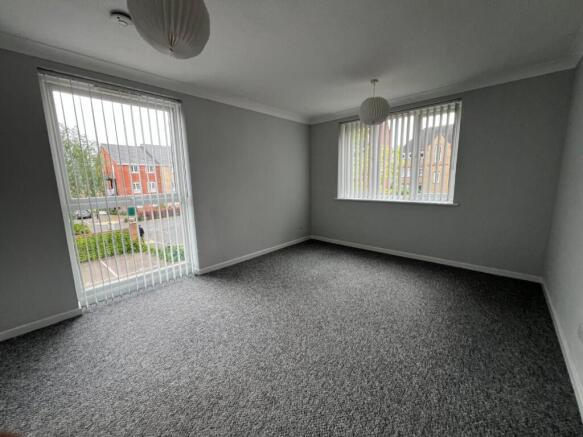 Sitting/Dining Room