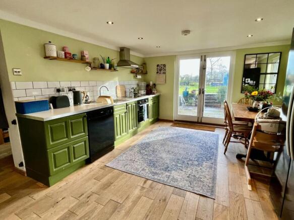 Kitchen/Breakfast Room