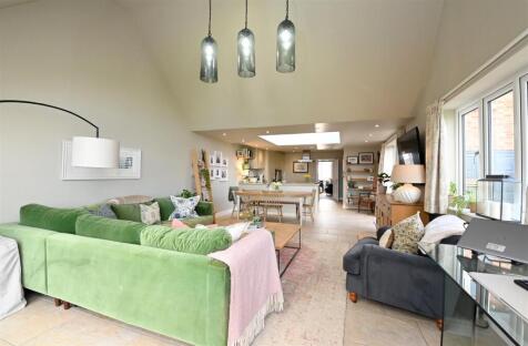 The Firs, Brackenhurst Road, Newchurch, Hoar Cross, DE13