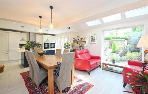 Puddledock Grove, Alrewas, DE13