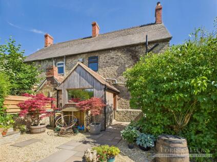 Carmel Villas, Wincanton