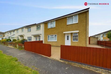 Huntingdon - 3 bedroom end of terrace house for sale