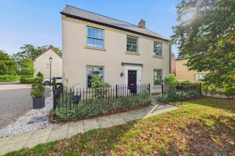 Central Avenue, Brampton, Huntingdon, Cambridgeshire, PE28