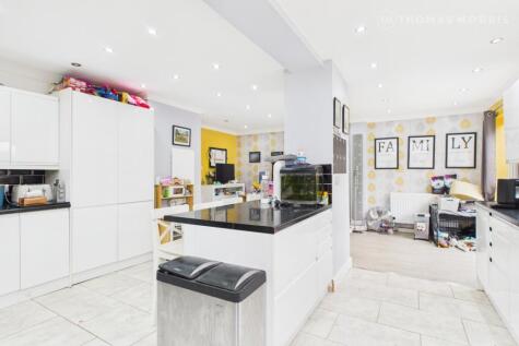 Shakespeare Road, St. Ives, Cambridgeshire, PE27