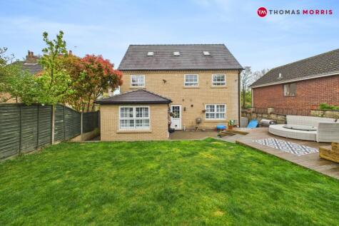 Great North Road, Eaton Ford, St. Neots, Cambridgeshire, PE19