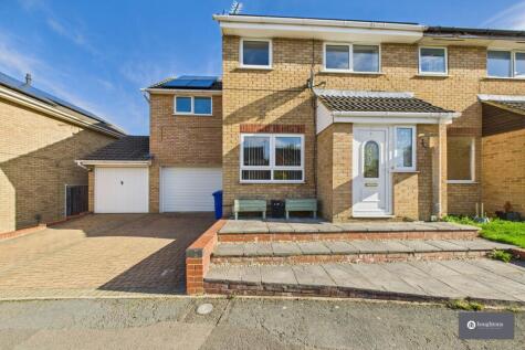 Bannerman Drive, Brackley, NN13