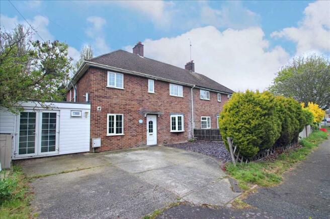 4 bedroom semi-detached house for sale in Hilltop Crescent, Weeley, CO16