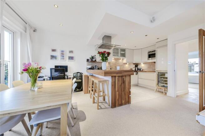 Kitchen/Reception