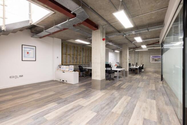 HiRes 4345 East Smithfield9.jpg