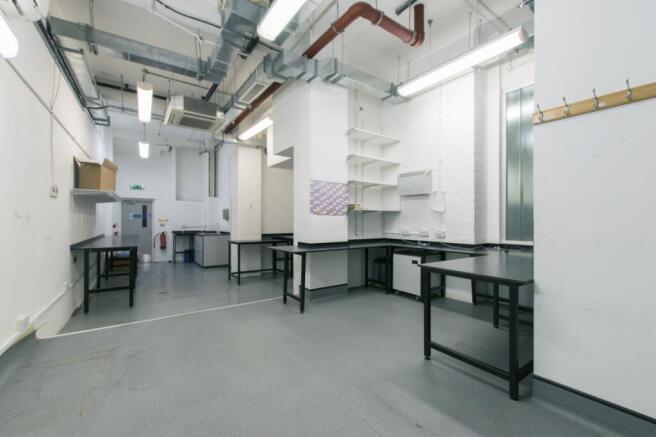 6-9 Bridgewater Square, EC2 picture No. 2