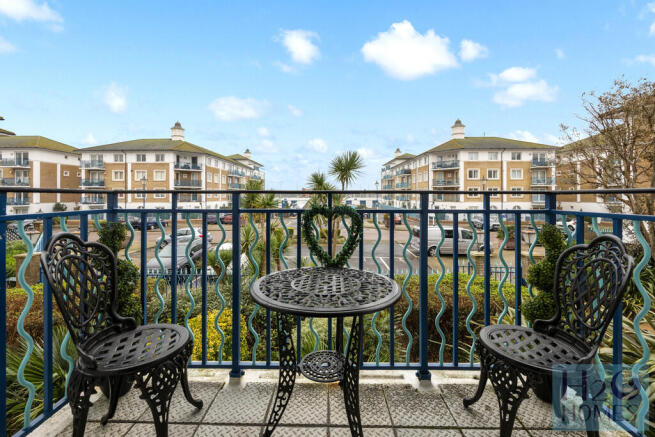 Hamilton Court_13...