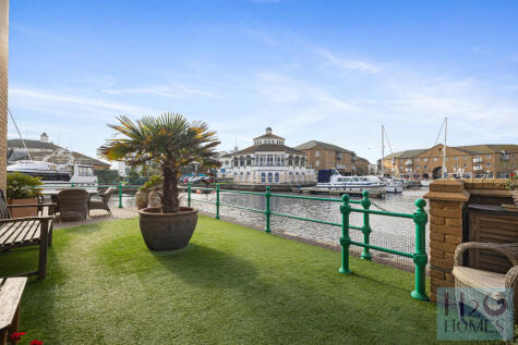 Trafalgar Gate, Brighton Marina Village, Brighton