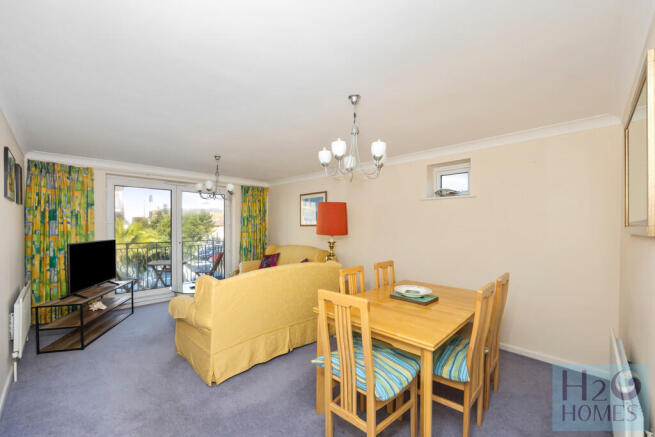 The Strand, Merto...