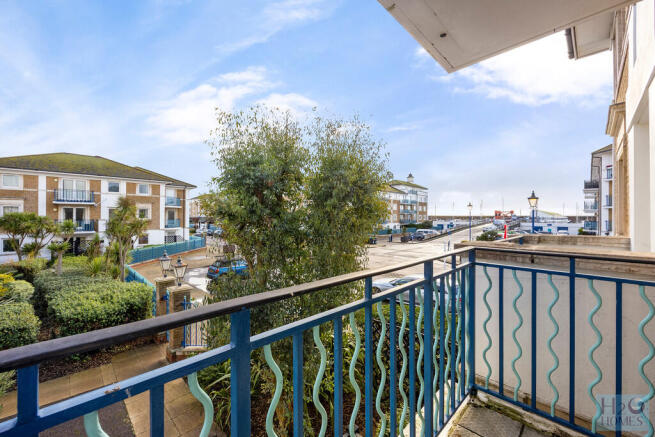 The Strand, Hamil...