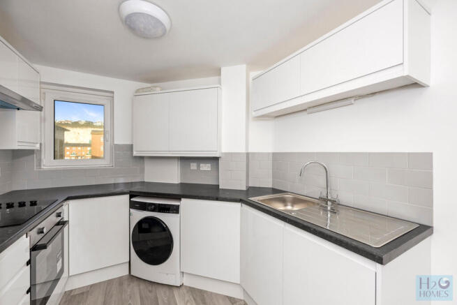 The Strand, Merto...