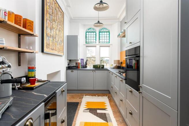 Kitchen_1.jpg