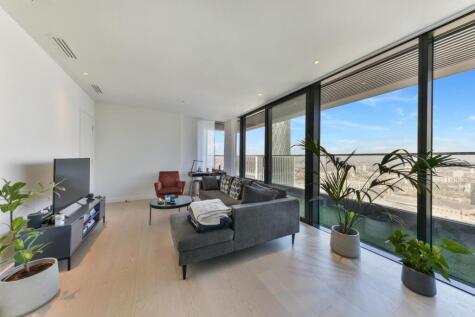 Wardian, Bagshaw Building, London, E14