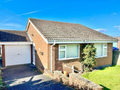 Conwy - 2 bedroom detached bungalow for sale