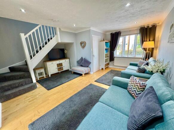 PHOTO-2025-09-17-12-43-22 (2).jpg