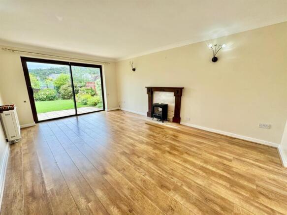 PHOTO-2025-10-22-15-51-02 (7).jpg