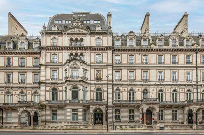 10 to 11 grosvenor place 2454 extl_800px.jpg