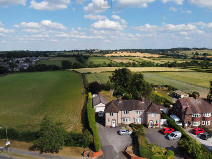 St. Lawrence Road, North Wingfield, S42