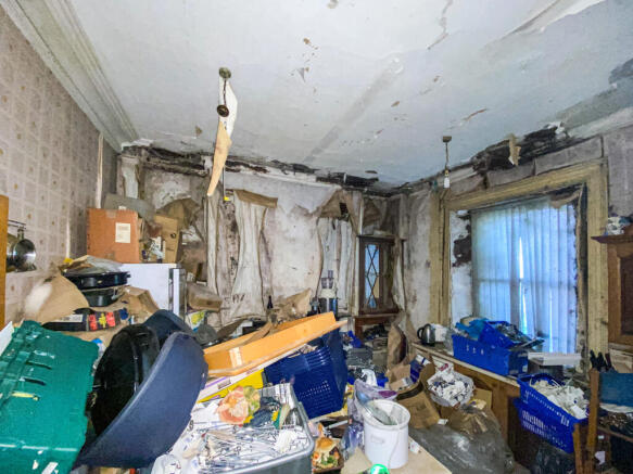 23-09-2025  21-14-20 IMG 4231 G Rm 2a.lfEvS T202509251520.jpg