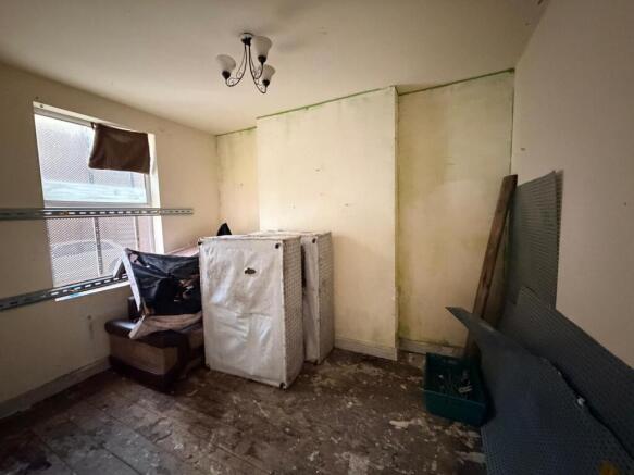 WhatsApp Image 2025-10-02 At 13.55.00 2 T202510031412.jpeg