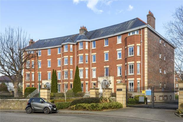 38 Radcliff Hall