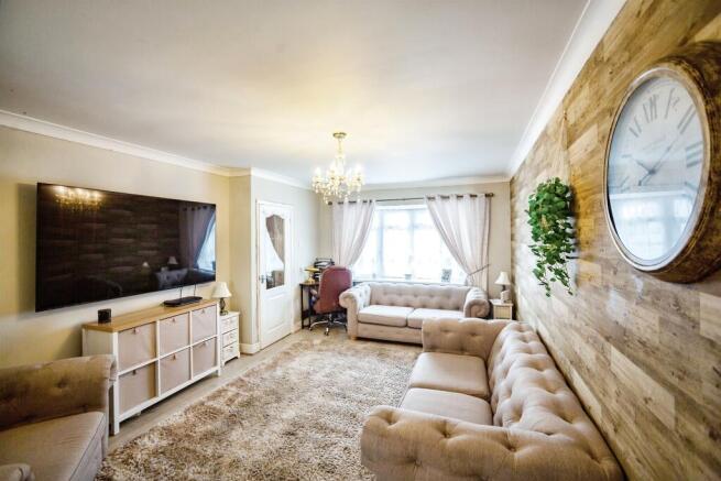 Lounge Reception Room