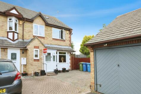 Todd Crescent, Kemsley, SITTINGBOURNE