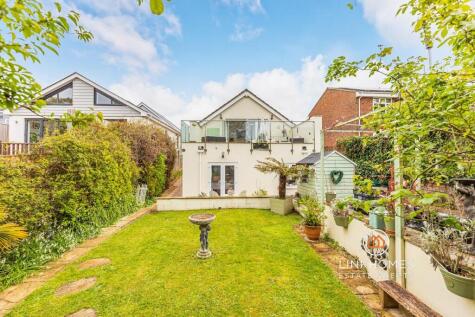 Pottery Road, Poole, BH14