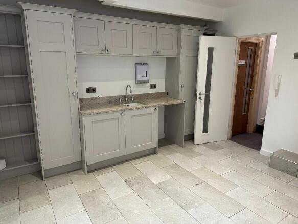 GF middle suite