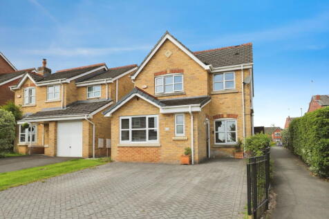 Linden Crescent, Tottington, Bury, BL8 3GE