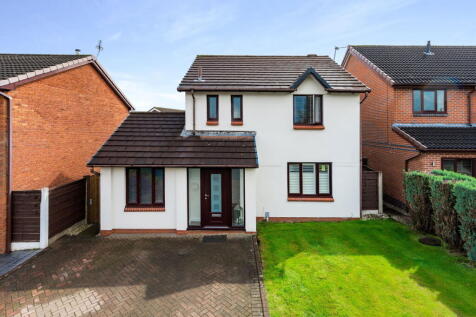 Moreton Drive, Bury, BL8 1QT