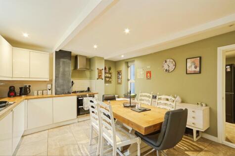 Leonards Place, Bingley