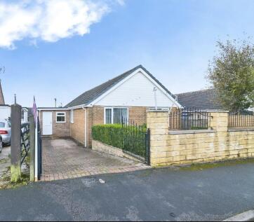 Longhouse Drive, Denholme, Bradford
