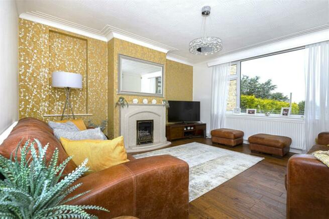 Bramleys Estate Agents - Butternab Road (lounge).j