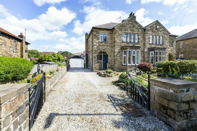 Bramleys Estate Agents - Broadgate - Almondbury (4