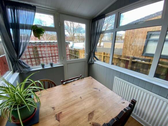 Bramleys Estate Agents - Eldon Road - Marsh (6).jp
