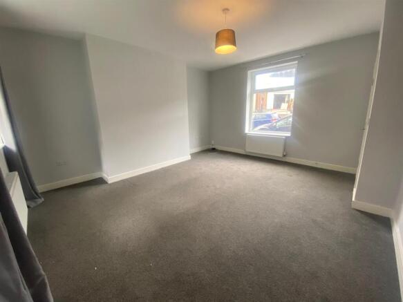 LOUNGE.jpg