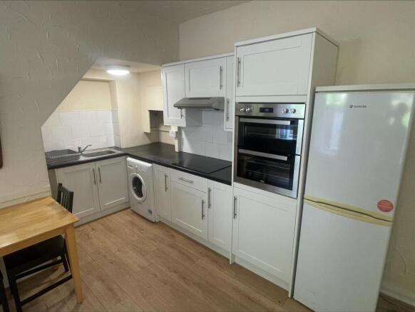 KITCHEN.jpeg