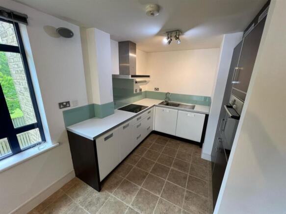KITCHEN.jpeg